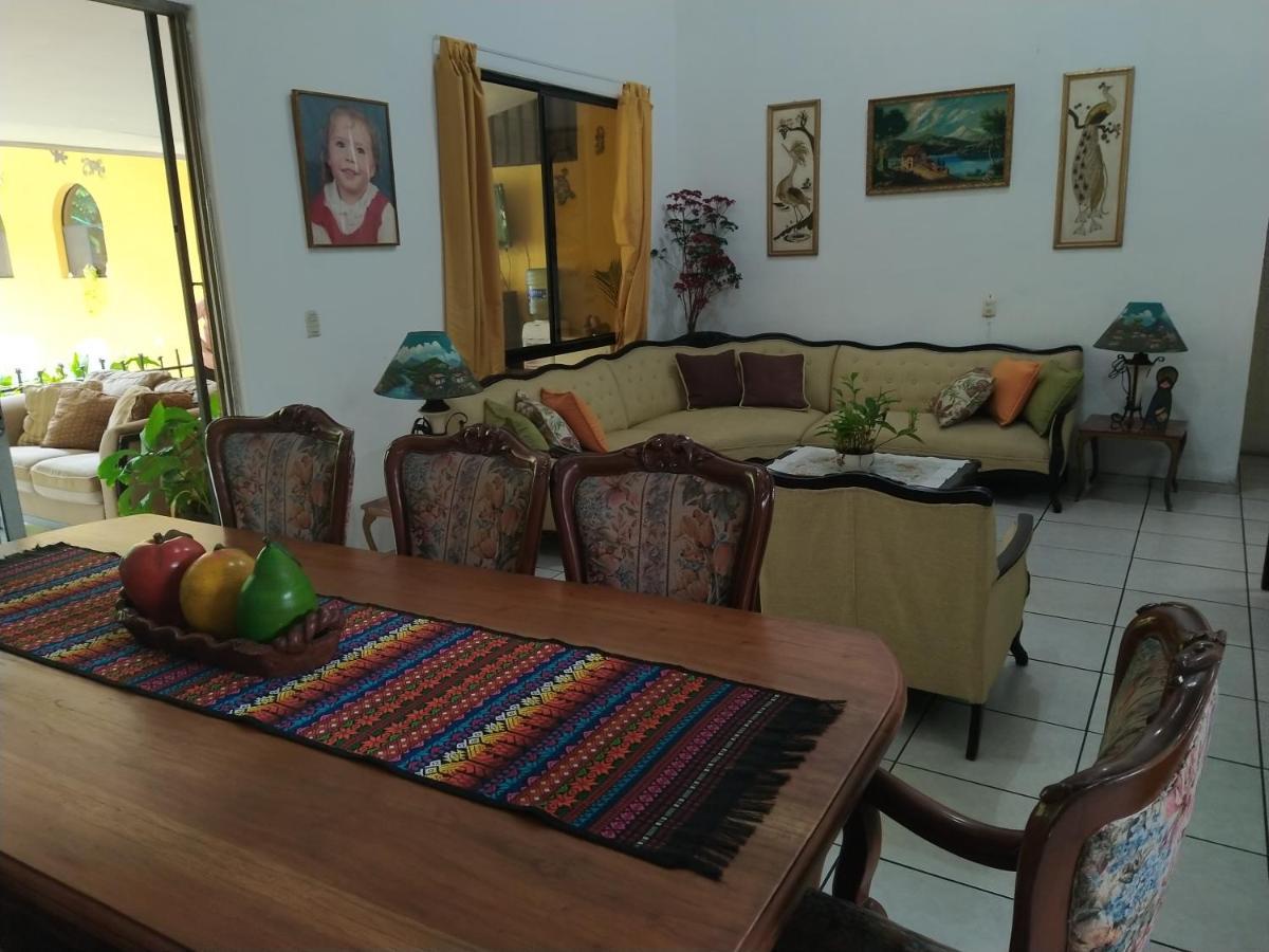 Hotel Antiguo Antiguo Cuscatlán Dış mekan fotoğraf