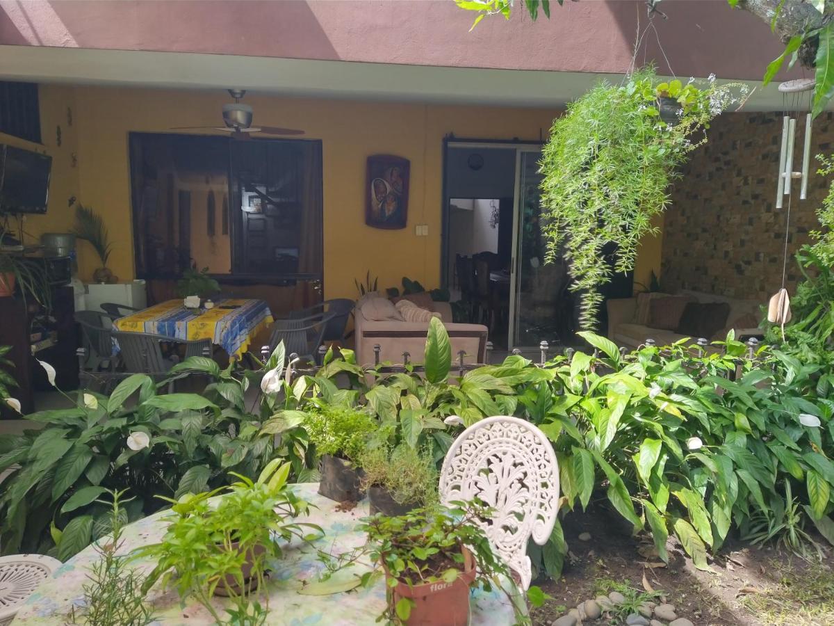 Hotel Antiguo Antiguo Cuscatlán Dış mekan fotoğraf