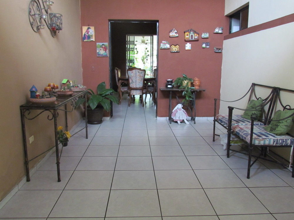 Hotel Antiguo Antiguo Cuscatlán Dış mekan fotoğraf