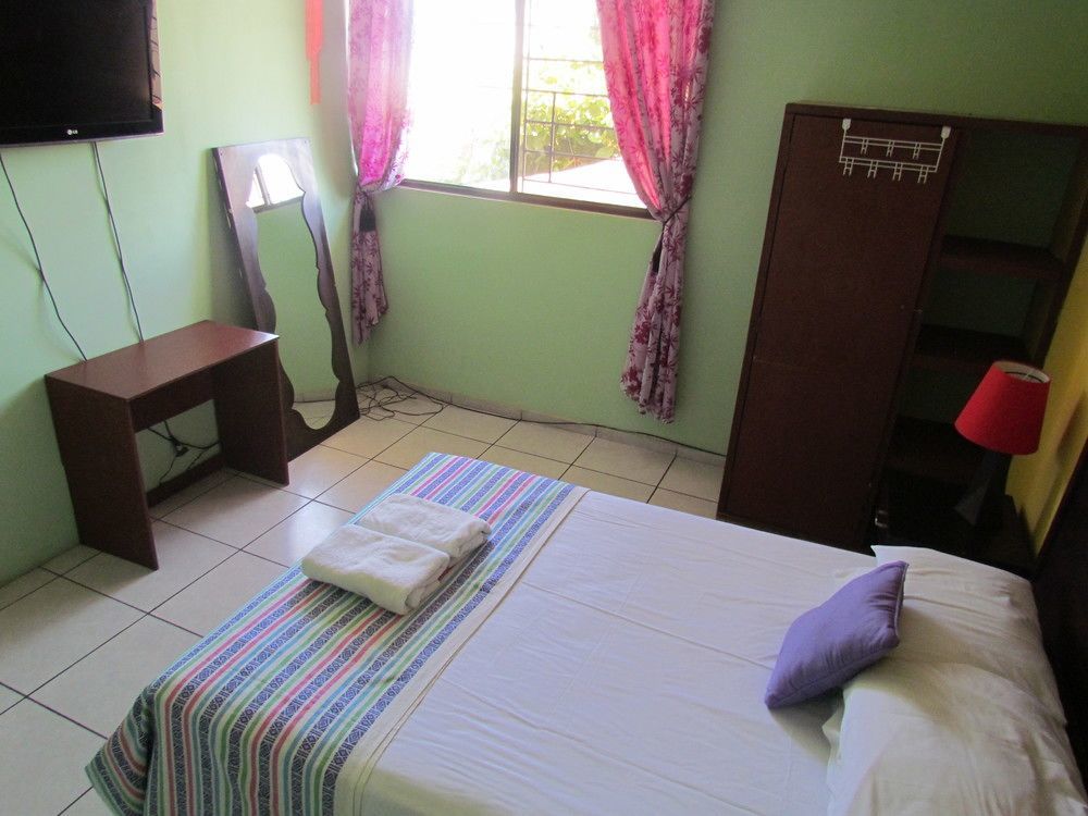 Hotel Antiguo Antiguo Cuscatlán Dış mekan fotoğraf