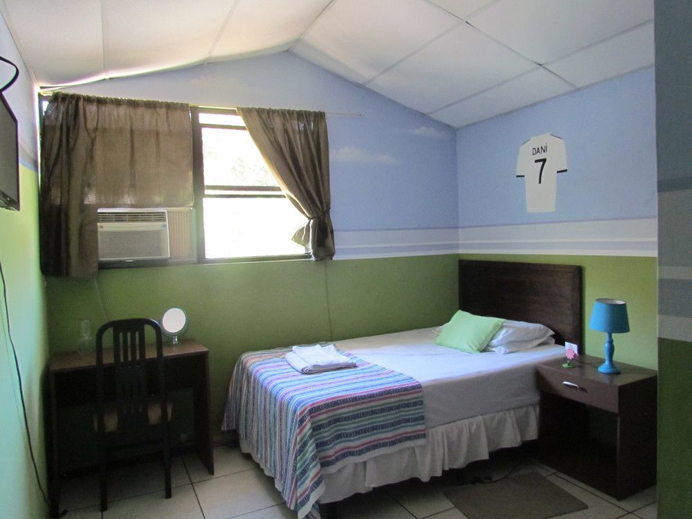 Hotel Antiguo Antiguo Cuscatlán Dış mekan fotoğraf